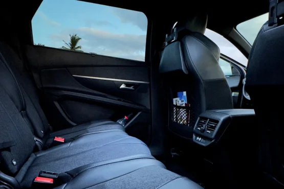 interieur vehicule chauffeur vtc prive a la reunion